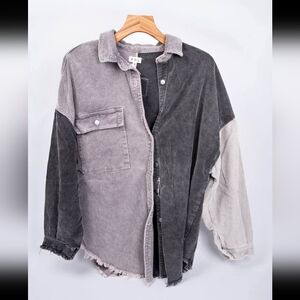 POL Size Small Oversized Two-Tone Corduroy Button-Up Shacket